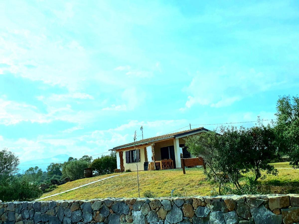Villini Cortesas Orosei Luaran gambar